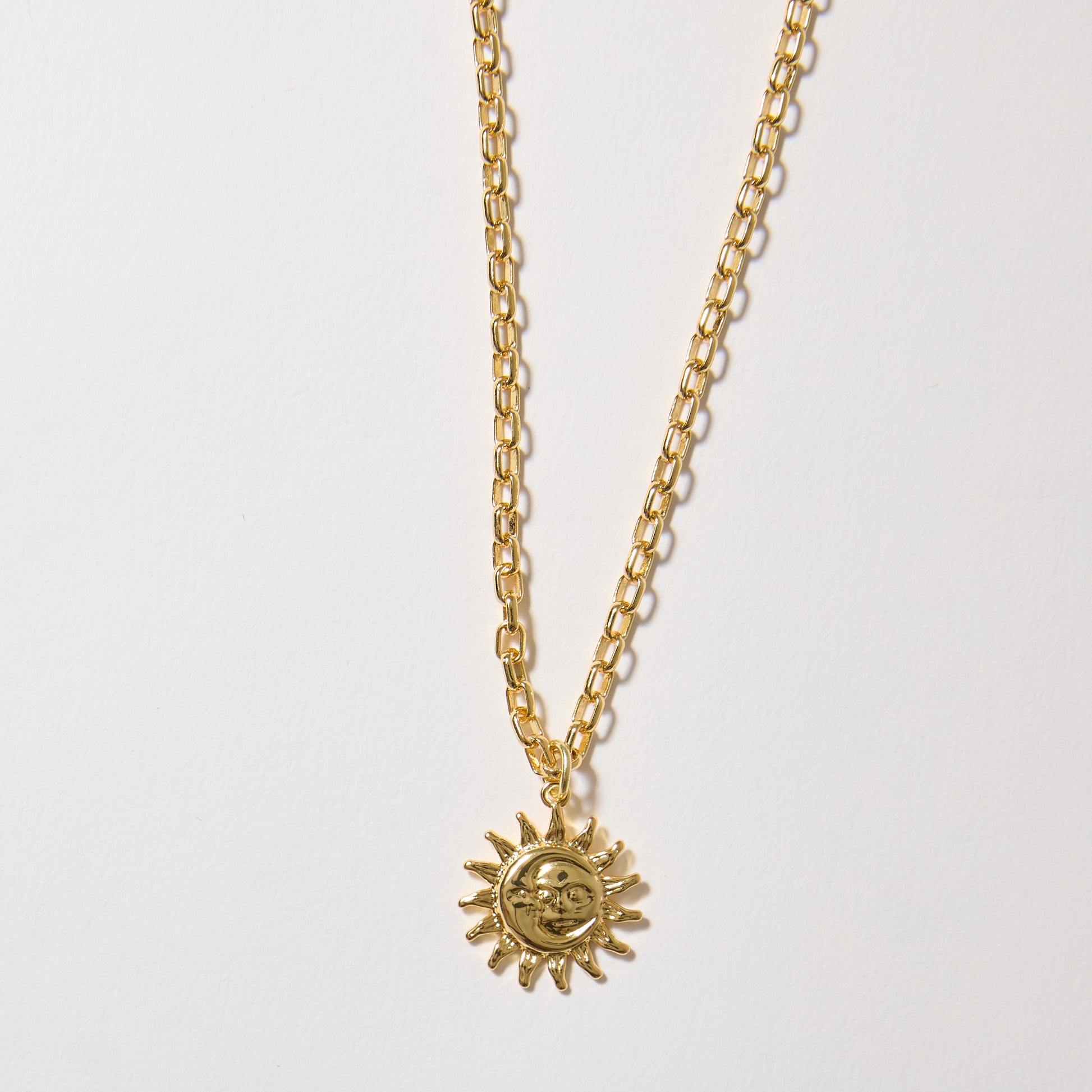 Maggy-lou sun necklace